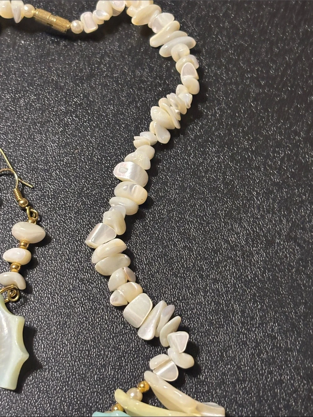 Pastel‎ Shell Drop Necklace and Earrings Cream and Multicolor MOP Chip Necklace